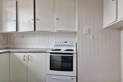 Photo of property in 1/378 Devon Street East, Strandon, New Plymouth, 4312