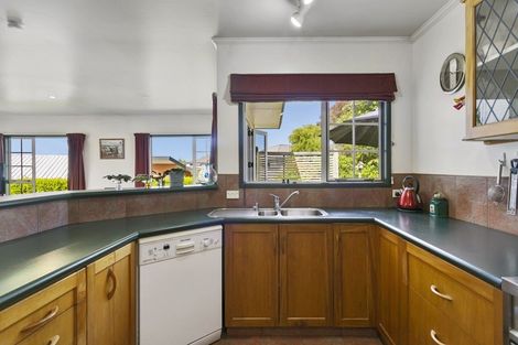Photo of property in 86 Birch Street, Hilltop, Taupo, 3330