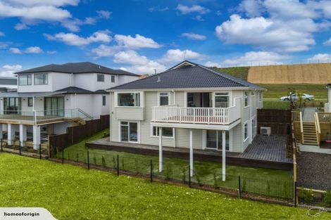 Photo of property in 55 Maka Terrace, Orewa, 0931
