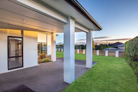 Photo of property in 6 Audrey Place, Flagstaff, Hamilton, 3210