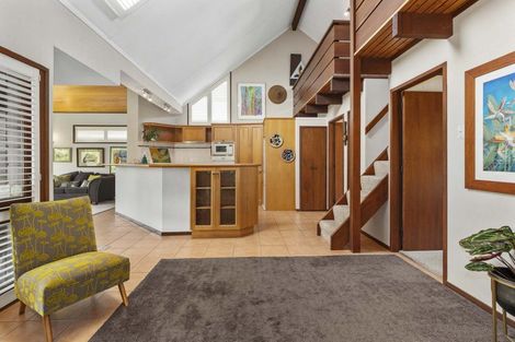 Photo of property in 9 Hinewa Road, Otumoetai, Tauranga, 3110