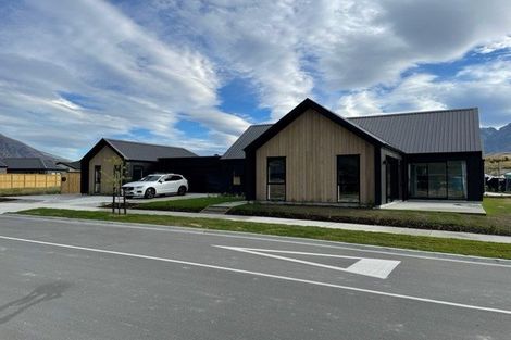 Photo of property in 69 Shepherd Road, Jacks Point, Queenstown, 9371