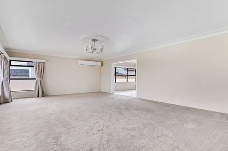 Photo of property in 16 Esperanto Road, Papatoetoe, Auckland, 2025