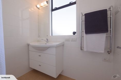 Photo of property in 12/24u Elizabeth Street, Mount Victoria, Wellington, 6011