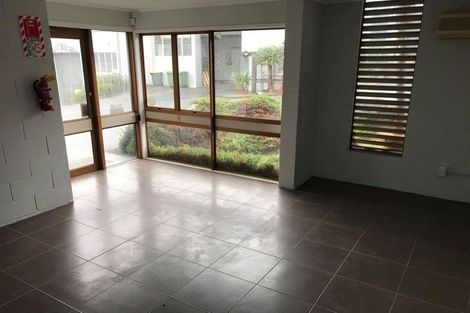 Photo of property in 84 Hillside Road, Papatoetoe, Auckland, 2025