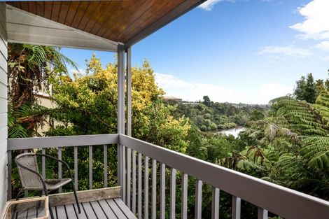 Photo of property in 32 Silva Crescent, Riverlea, Hamilton, 3216