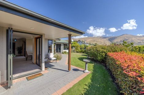 Photo of property in 24 Kings Drive, Wanaka, 9305