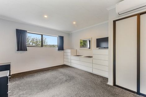 Photo of property in 27 Browning Crescent, Stoke, Nelson, 7011