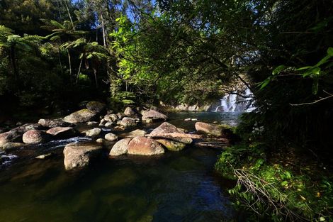 Photo of property in 717 Wright Road, Aongatete, 3181
