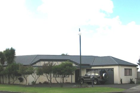 Photo of property in 13 Splendour Close, Henderson, Auckland, 0610