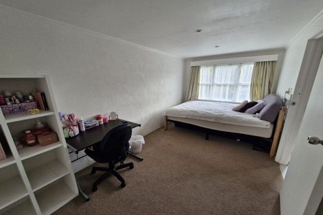 Photo of property in 119 Eskdale Road, Birkdale, Auckland, 0626