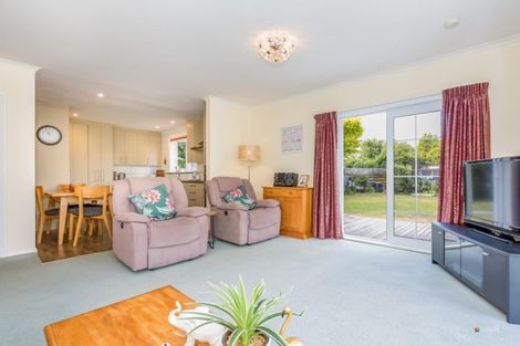 Photo of property in 11 Foster Street, Taita, Lower Hutt, 5011