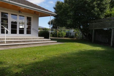 Photo of property in 51 Union Street, Hawera, 4610