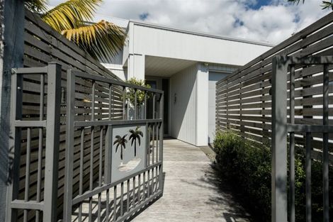 Photo of property in 14 Tay Street, Mount Maunganui, 3116