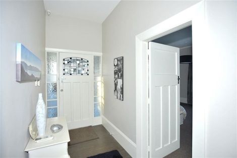 Photo of property in 51 Gresford Street, Edgeware, Christchurch, 8013