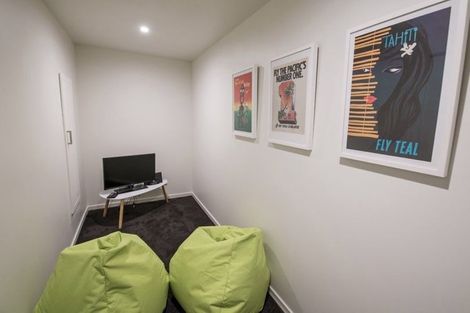 Photo of property in 11b Saint Peters Place, Queenstown, 9300