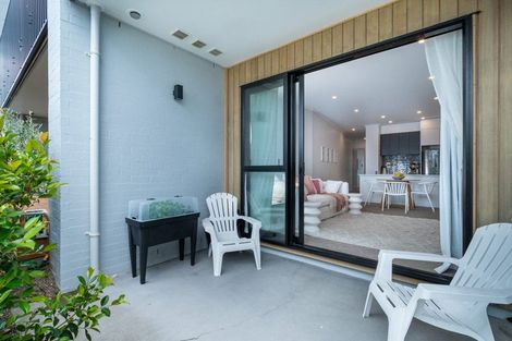 Photo of property in 6/3 Genevieve Lane, Hobsonville, Auckland, 0616