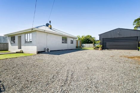 Photo of property in 21 Carthew Street, Okato, 4335