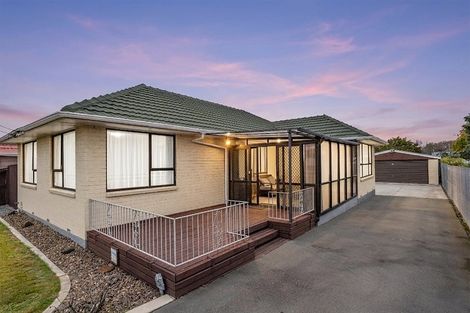Photo of property in 237 Burwood Road, Burwood, Christchurch, 8083