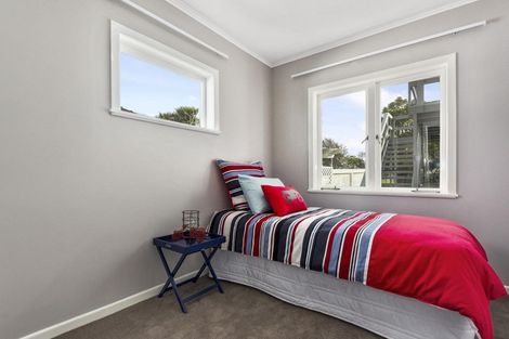 Photo of property in 23 Karaka Road, Otumoetai, Tauranga, 3110
