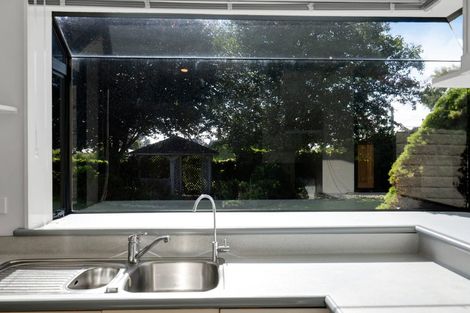 Photo of property in 37 Pembroke Road East, Stratford, 4332