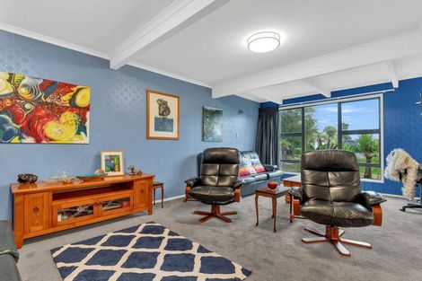 Photo of property in 4 Willow Avenue, Hannahs Bay, Rotorua, 3010