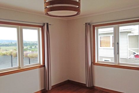 Photo of property in 6 Handforth Street, Onerahi, Whangarei, 0110