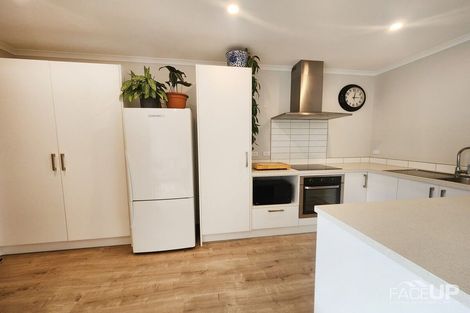 Photo of property in 11/4 Matimati Place, Hobsonville, Auckland, 0616