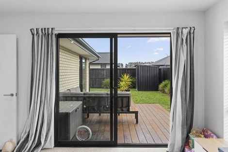 Photo of property in 42 Avanda Avenue, Rolleston, 7615