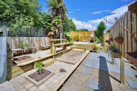 Photo of property in 46 Lee Street, Te Puke, 3119