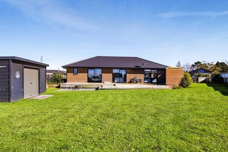 Photo of property in 2 Biron Place, Stratford, 4332