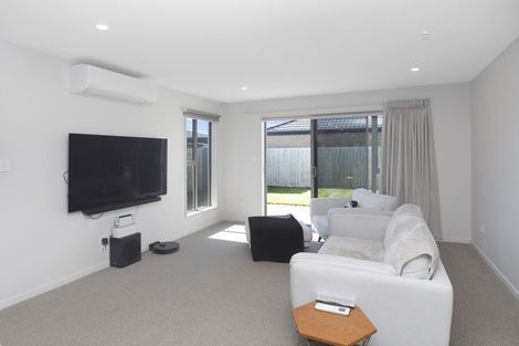 Photo of property in 3 Glenbarr Lane, Broomfield, Christchurch, 8042