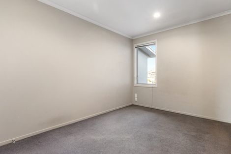 Photo of property in 9f Denver Place, Hamilton East, Hamilton, 3216