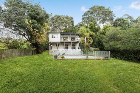 Photo of property in 23 Glencoe Road, Browns Bay, Auckland, 0630