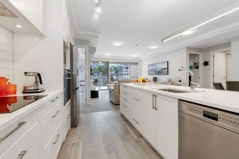 Photo of property in 237 Hibiscus Drive, Orewa, 0931