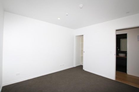 Photo of property in 1/167 Hobsonville Point Road, Hobsonville, Auckland, 0616