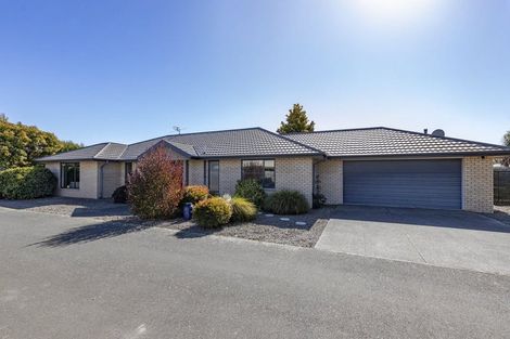 Photo of property in 6 Zuppicich Lane, Woodend, 7610