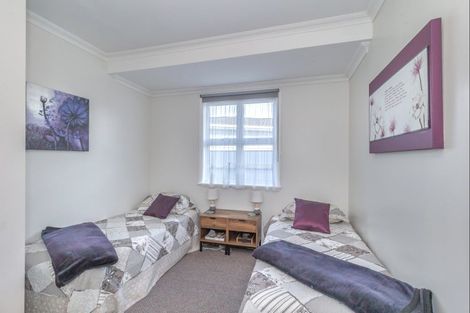 Photo of property in 15 Duke Street, Levin, 5510