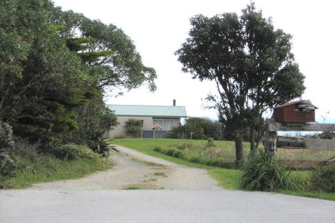 Photo of property in 19 Longbeach Drive, Castlecliff, Whanganui, 4501