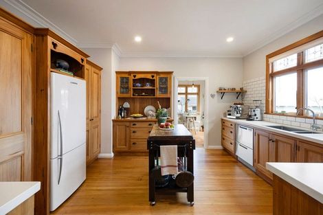 Photo of property in 27 Bryce Street, Cambridge, 3434