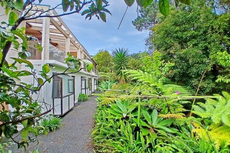 Photo of property in 9 Saddleback Rise, Murrays Bay, Auckland, 0630