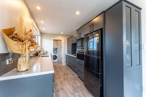 Photo of property in 76 Mountain View Road, Glenwood, Timaru, 7910