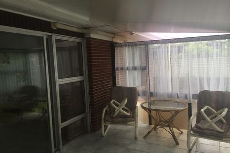 Photo of property in 2/67 Centreway Road, Orewa, 0931