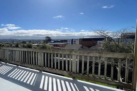 Photo of property in 16/242 Great North Road, Henderson, Auckland, 0612