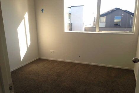 Photo of property in 57 Phar Lap Crescent, Takanini, 2112