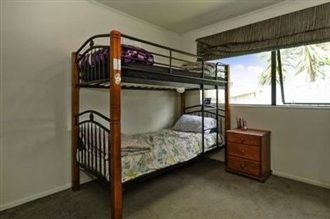 Photo of property in 22 Janese Place, Weymouth, Auckland, 2103