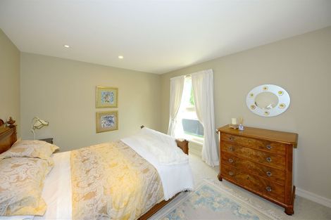 Photo of property in 87 Fendalton Road, Fendalton, Christchurch, 8014