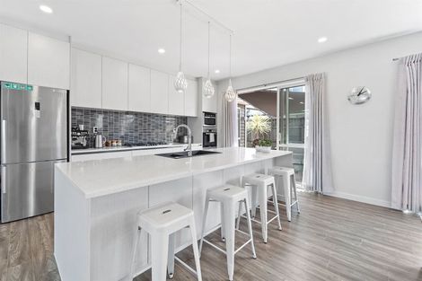 Photo of property in 15 Parkview Drive, Gulf Harbour, Whangaparaoa, 0930