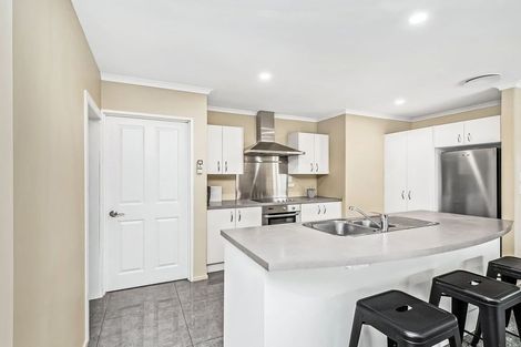 Photo of property in 47 Rolleston Drive, Rolleston, 7614