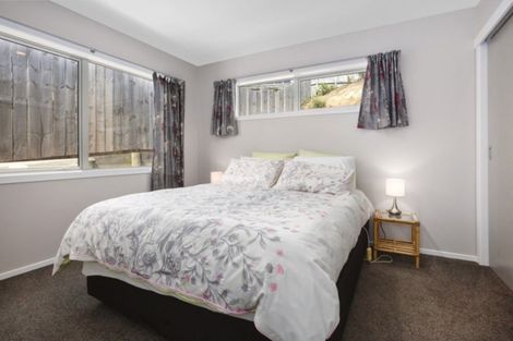 Photo of property in 136 Navigation Drive, Whitby, Porirua, 5024